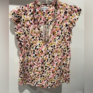 Women’s Alex & Jordan Ruffle Cap Sleeve Deep V-Neck Top Size Medium